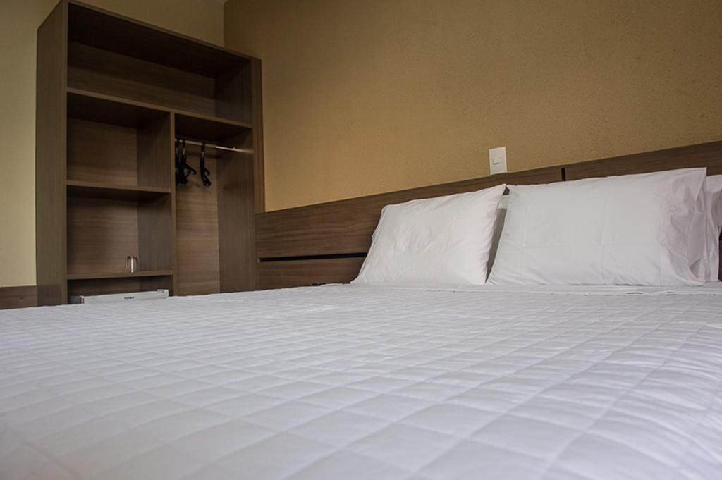 Hotel K Presidente Venceslau Quarto foto